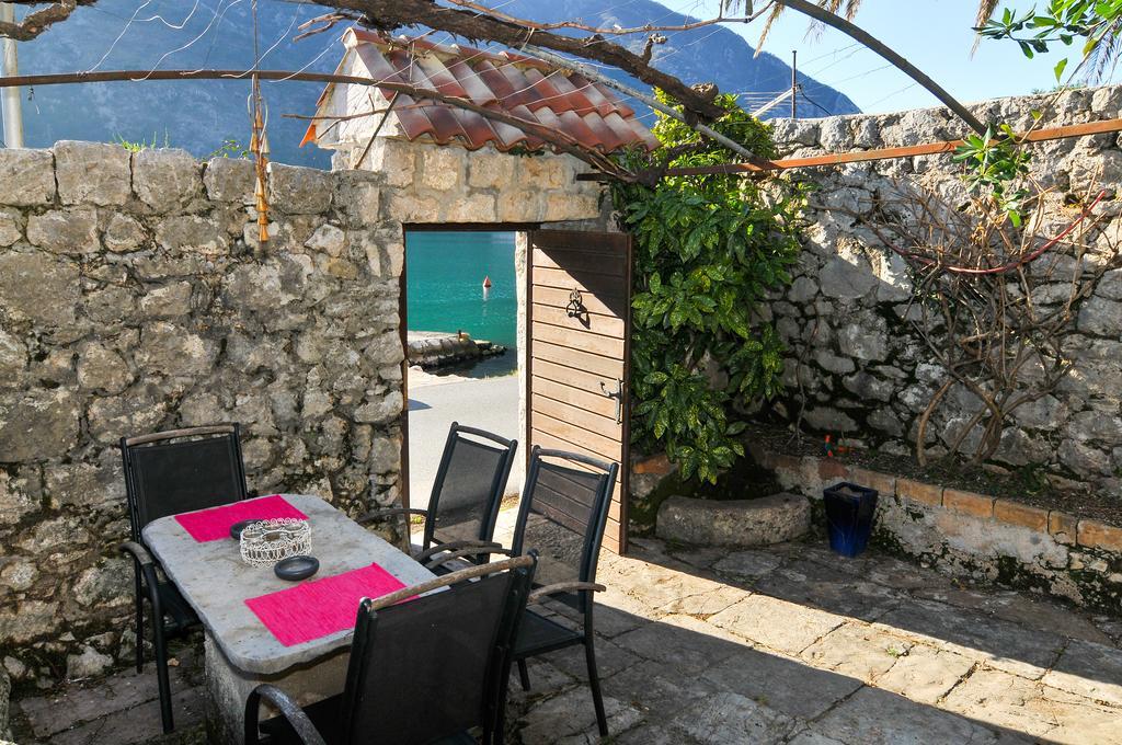 Holiday Home Maris Котор Экстерьер фото
