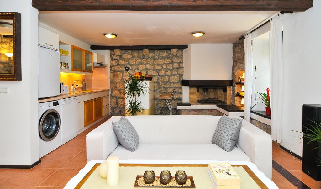 Holiday Home Maris Котор Экстерьер фото